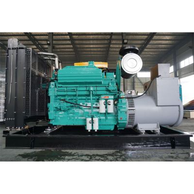 500kw重慶康明斯柴油發電機組-重慶康明斯6缸柴油機KTA19-G8柴油發電機組,缸徑/行程：159/159mm,柴油發電機組水冷發動機功率575KW,柴油發電機組配套馬拉松斯坦福發電機。廠價直銷歡迎選購：13773399855。
