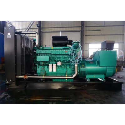 500kw玉柴柴油發(fā)電機組-玉柴6缸柴油機YC6TD780-D31柴油發(fā)電機組,缸徑/行程：152/180mm,柴油發(fā)電機組水冷發(fā)動機功率572KW,柴油發(fā)電機組配套馬拉松斯坦福發(fā)電機。廠價直銷歡迎選購：13773399855。