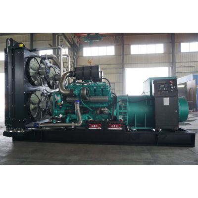 1000kw南通股份柴油發電機組-南通股份12缸柴油機TCR1000柴油發電機組,缸徑/行程：138/165mm,柴油發電機組水冷發動機功率1100KW,柴油發電機組配套馬拉松斯坦福發電機。廠價直銷歡迎選購：13773399855。